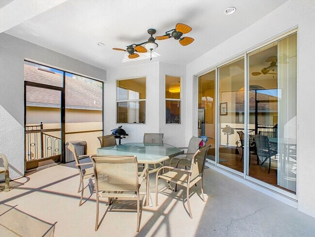 Building Photo - 846 Orista Dr