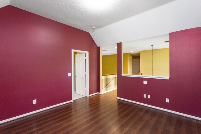 Building Photo - 9818 Mossy Tree Ln