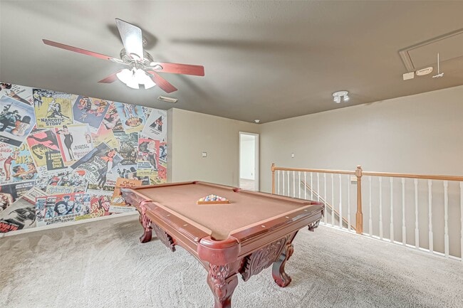 Building Photo - 5815 Henniker Dr