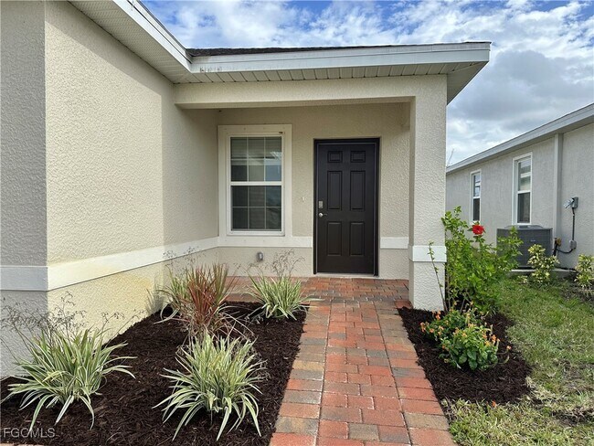 Building Photo - 8773 Swell Brooks Ct