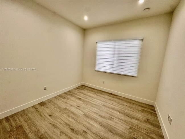 Building Photo - 8143 NW 45th St