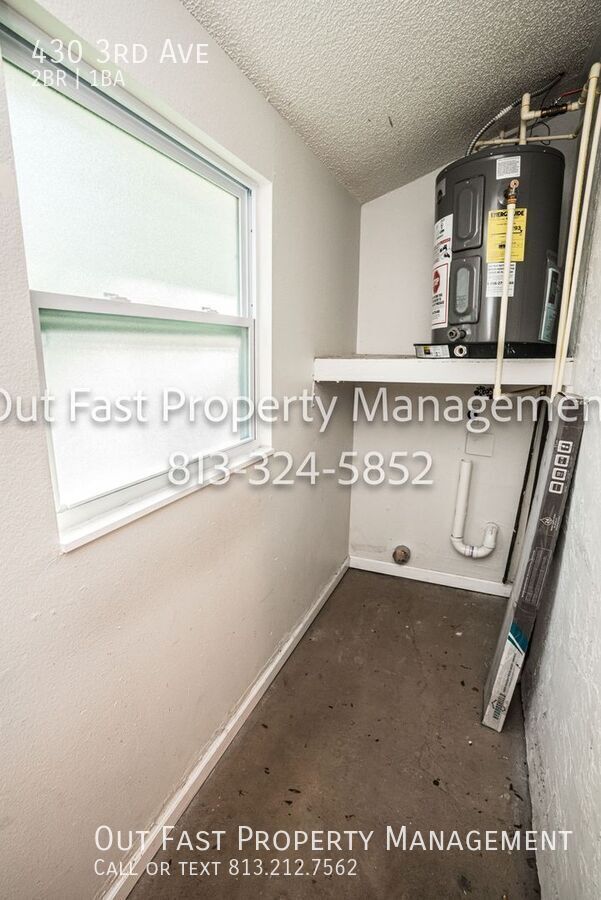 Building Photo - 430 3rd Ave