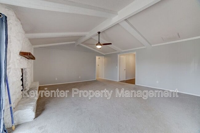 Building Photo - 520 W Roanoke St