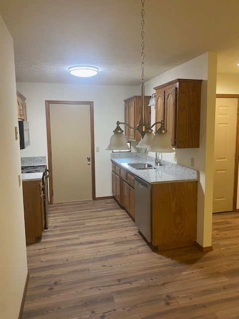 Kitchen/Dining Area - 4050 S Ferguson Ave