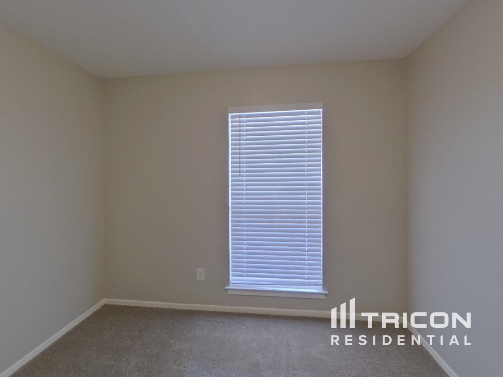 Building Photo - 3515 Solano Ct
