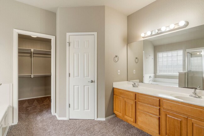 Building Photo - 3 bedroom home In Wakefield Crossing - Bix...