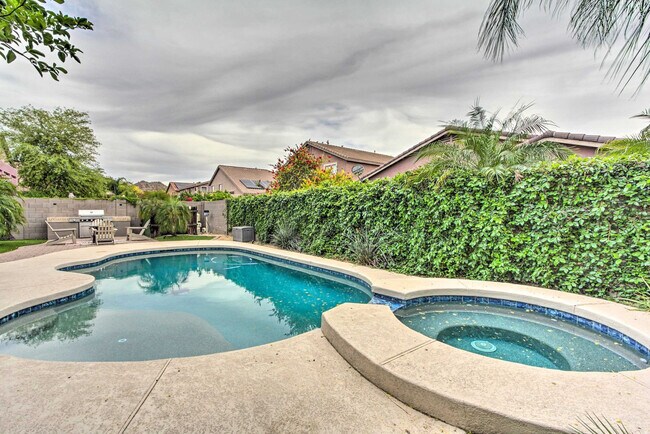 Building Photo - 3219 W Languid Ln