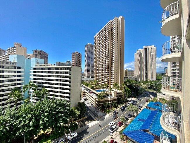 Building Photo - RENOVATED 2 bedroom, 2 bathroom at Waipuna...