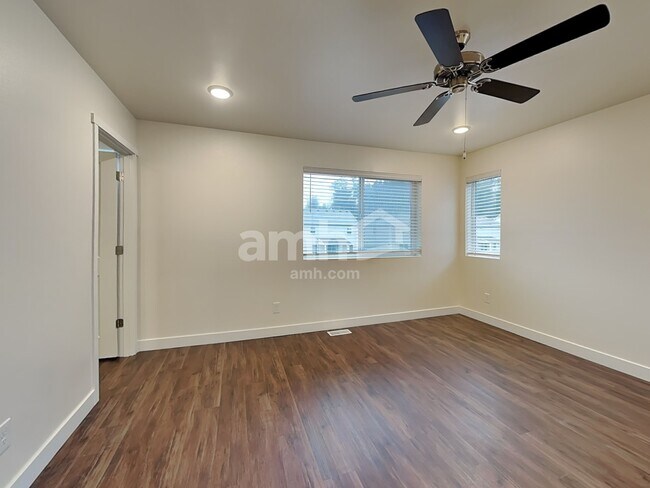 Building Photo - 7918 Verona Loop