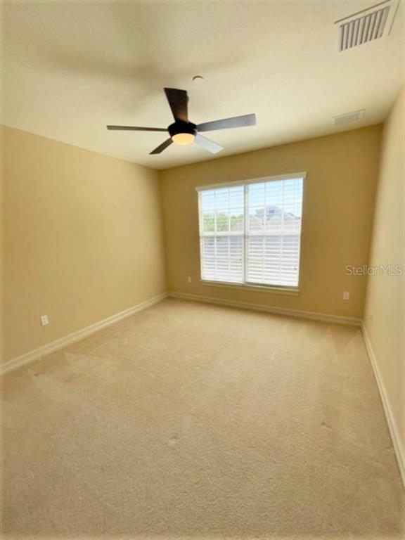 Building Photo - 930 Greenlawn St