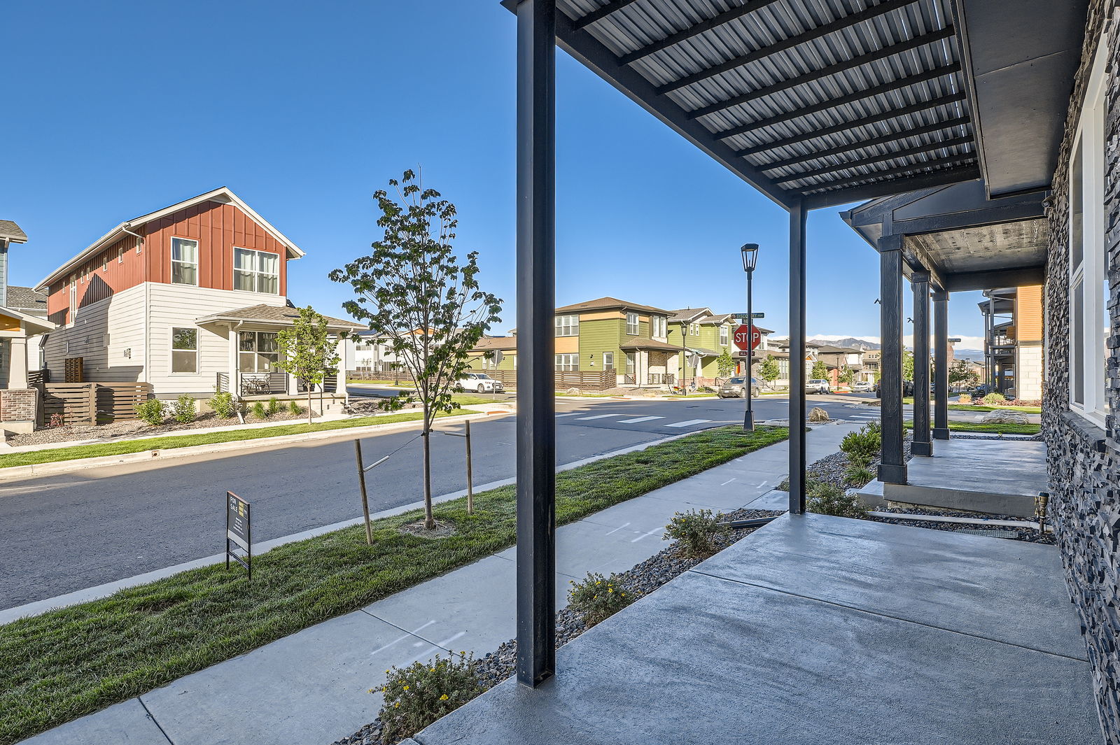 Building Photo - 805 Promenade Dr