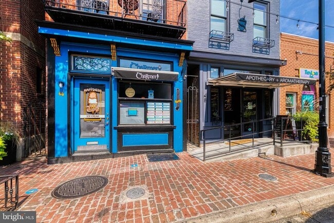 Building Photo - 1025 S Hanover St