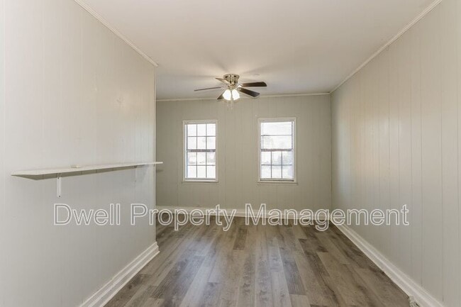 Building Photo - 2614 Andorra Dr