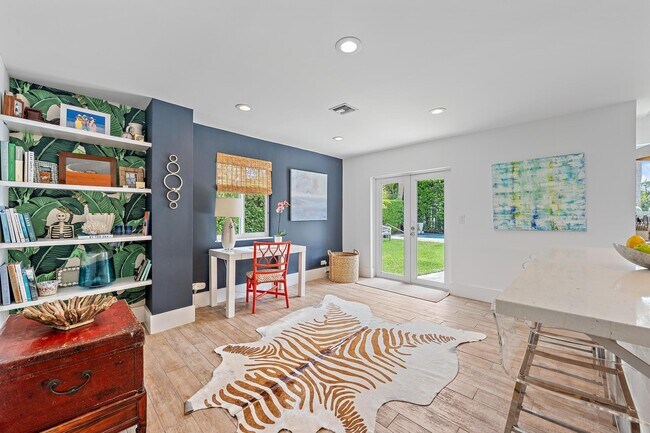 Building Photo - 145 Beacon Ln