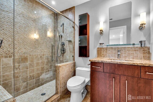 Building Photo - 2016 Aspen Dr