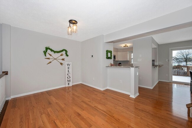 Building Photo - 509 Sugarbush Cir