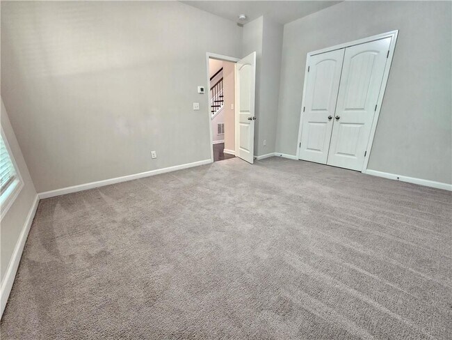 Building Photo - 871 Sunset Park Dr