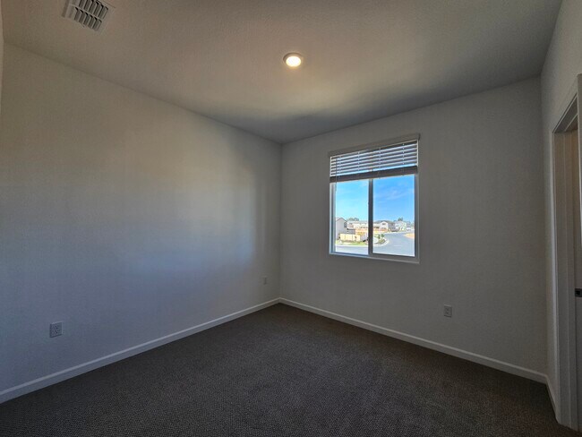 Building Photo - 7430 Chadbourne Wy