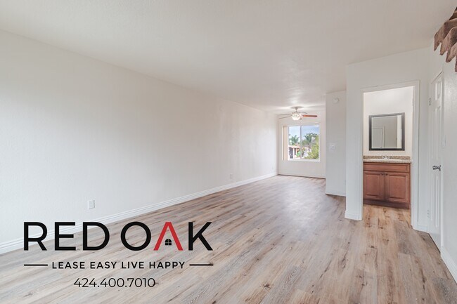 Building Photo - 1930 S Del Mar Ave