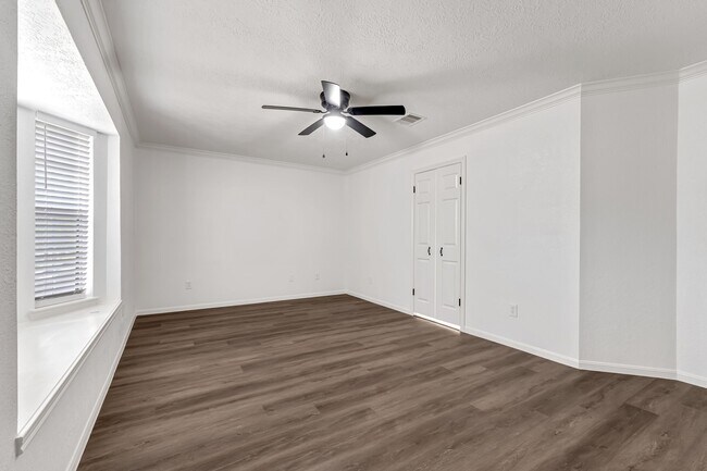 Building Photo - 1502 Mabry Mill Rd