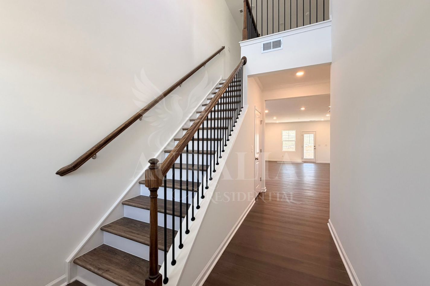 Building Photo - 1036 Red Finch Way