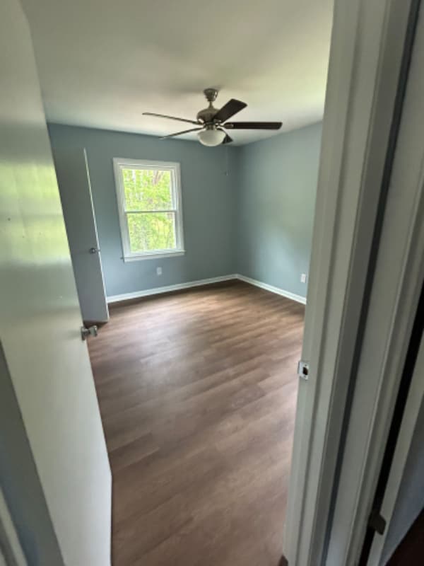 Building Photo - 138 Lester Ave