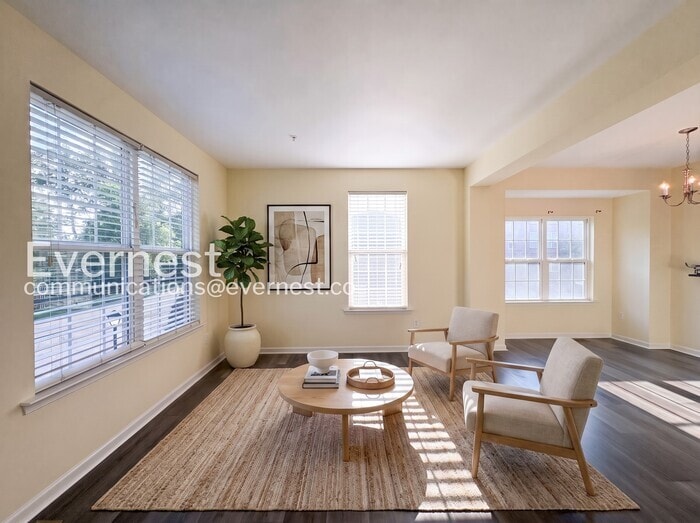 Building Photo - 6137 Hanlon St