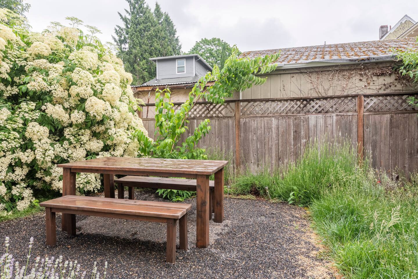 Building Photo - 1320 SE 28th Ave