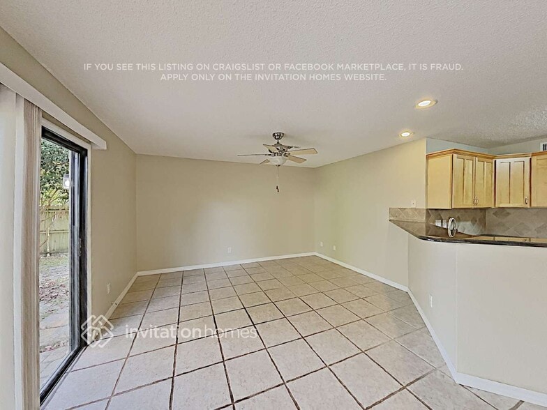 Building Photo - 1563 Oberlin Terrace