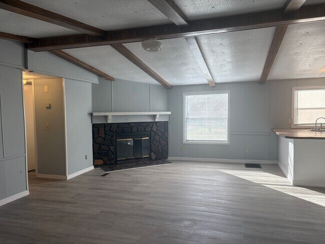 Building Photo - 11640 County Rd 579