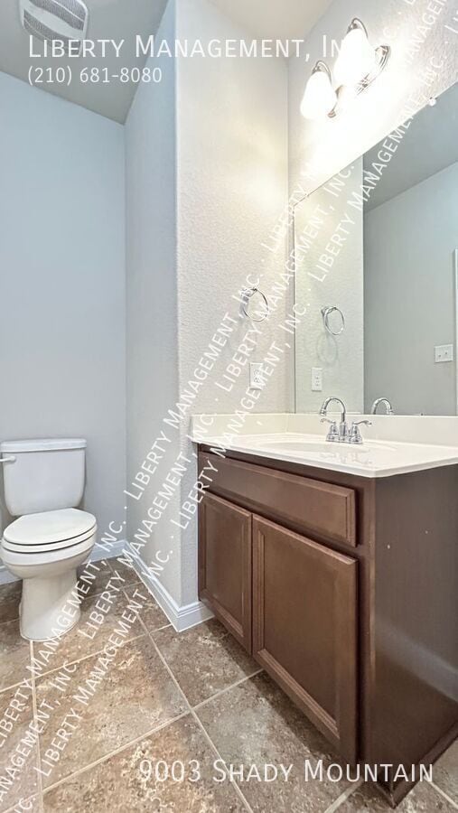 Building Photo - 9003 Shady Mountain