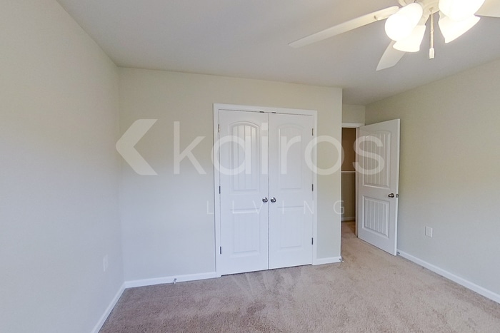 Building Photo - 74 W Luminous Way