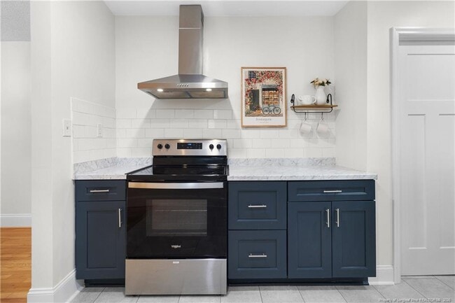 Building Photo - 1005 Anarine Rd