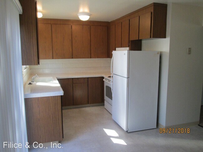 Building Photo - 8195 Parish Way