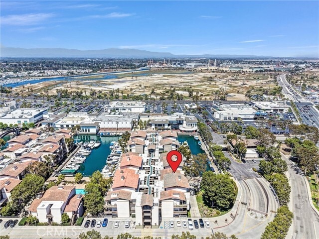 Building Photo - 9322 Marina Pacifica Dr N