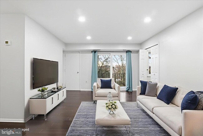 Building Photo - 440 N Armistead St