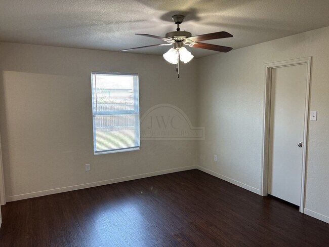 Building Photo - 5705 Rustler Dr