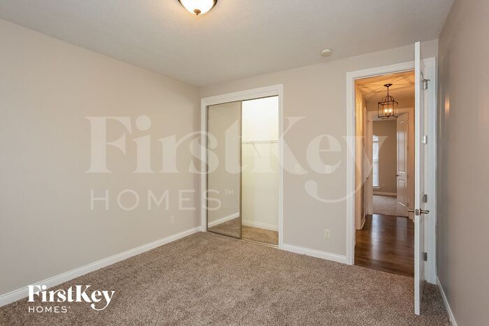 Building Photo - 12329 Guy Way
