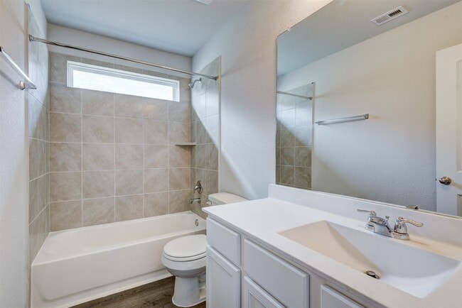 Building Photo - 5011 Blue Jacaranda Wy