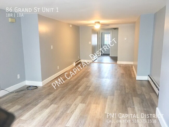 Primary Photo - Heat included! Gorgeous one bedroom/ one b...