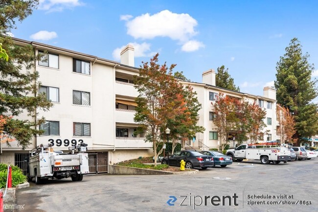 Building Photo - 2 br, 2 bath Condo - 39993 Fremont Blvd, F...