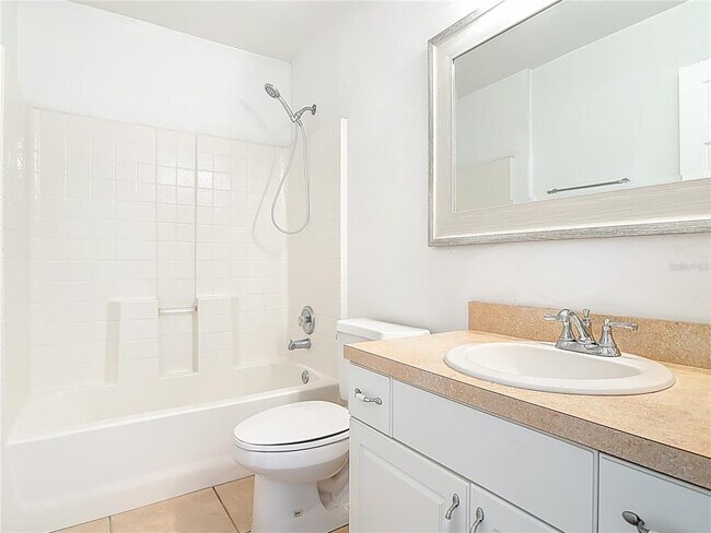 Building Photo - 1254 Briarwood Ave