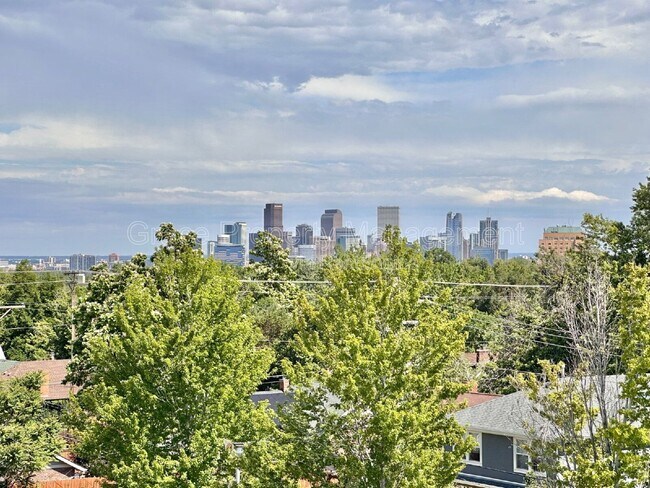 Building Photo - 3360 W 38th Ave