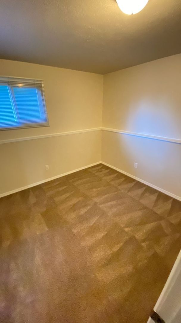 Building Photo - 4bed/2ba House in Des Moines