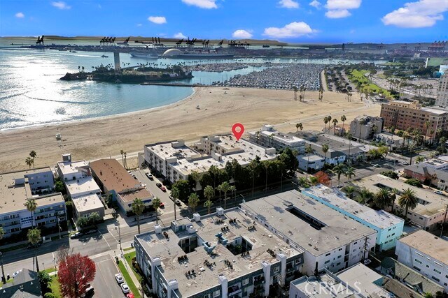 Building Photo - 1140 E Ocean Blvd