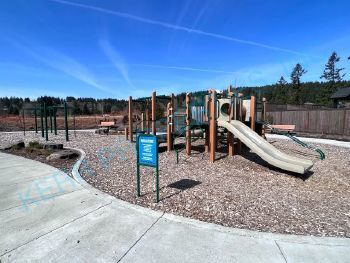 Building Photo - FREE RENT! Charming 3-Bed Home with 2.5 Baths in Serene Happy Valley – 1609 Sq Ft of Comfort!