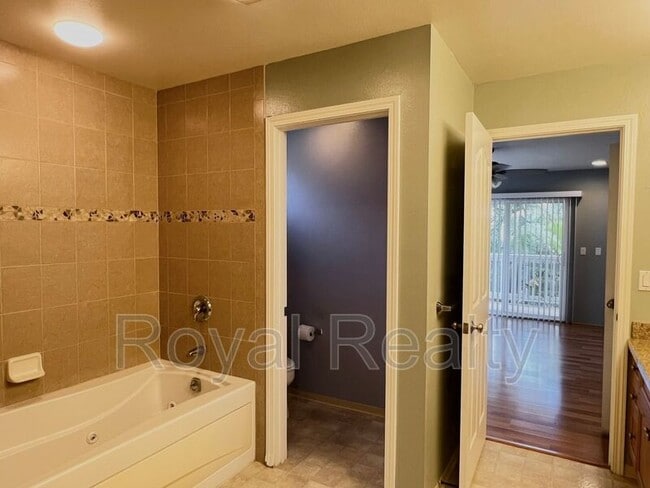 Building Photo - 92-1089 Palahia Street