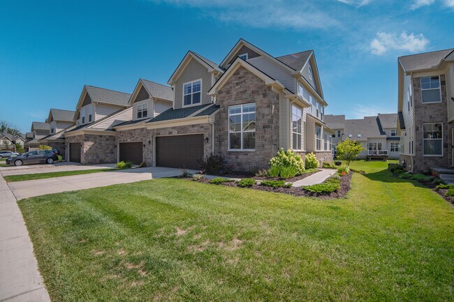 Building Photo - 3081 N Spurway Dr