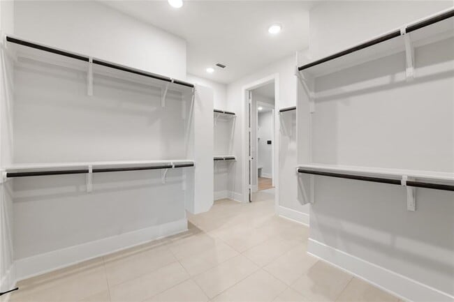 Building Photo - 6216 Bower Wl Rd