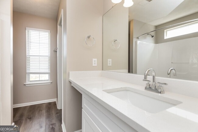 Building Photo - 2966 Heather Lake Dr